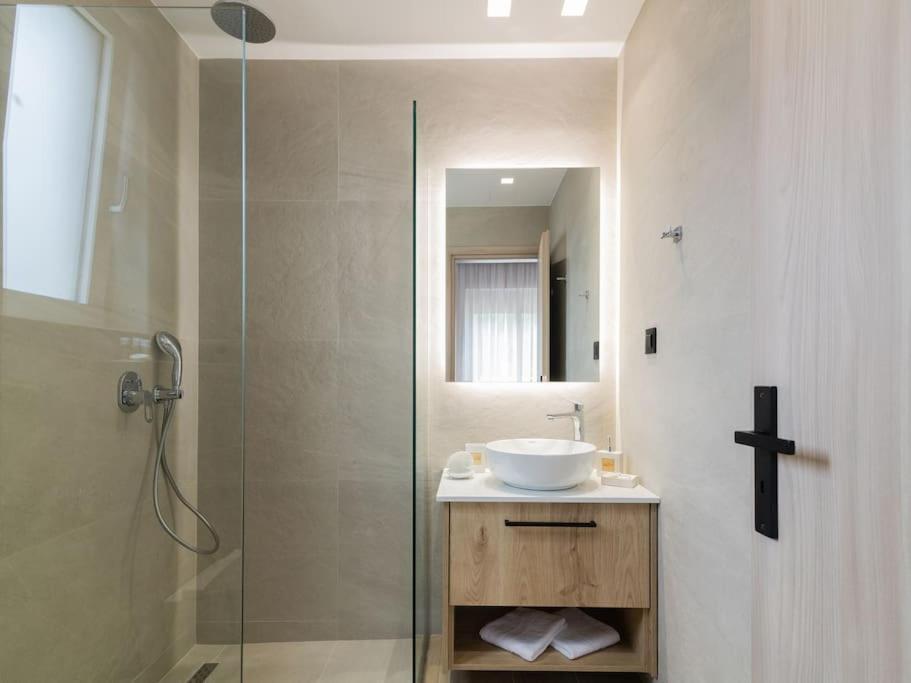Melissia Luxury Villa Kalamákion Buitenkant foto
